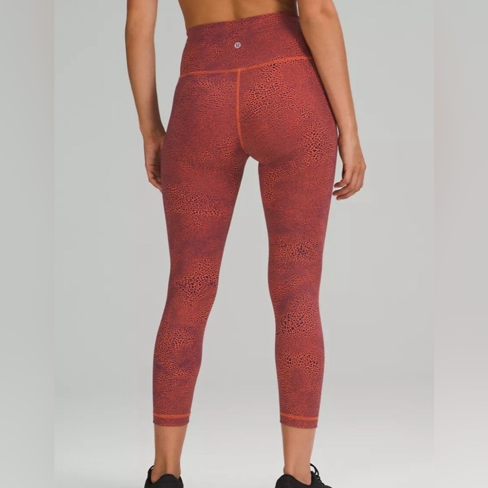 Lululemon Wunder Train HR Crop 23" Size 6 Crackle Glaze Orange Larkspur sz 0